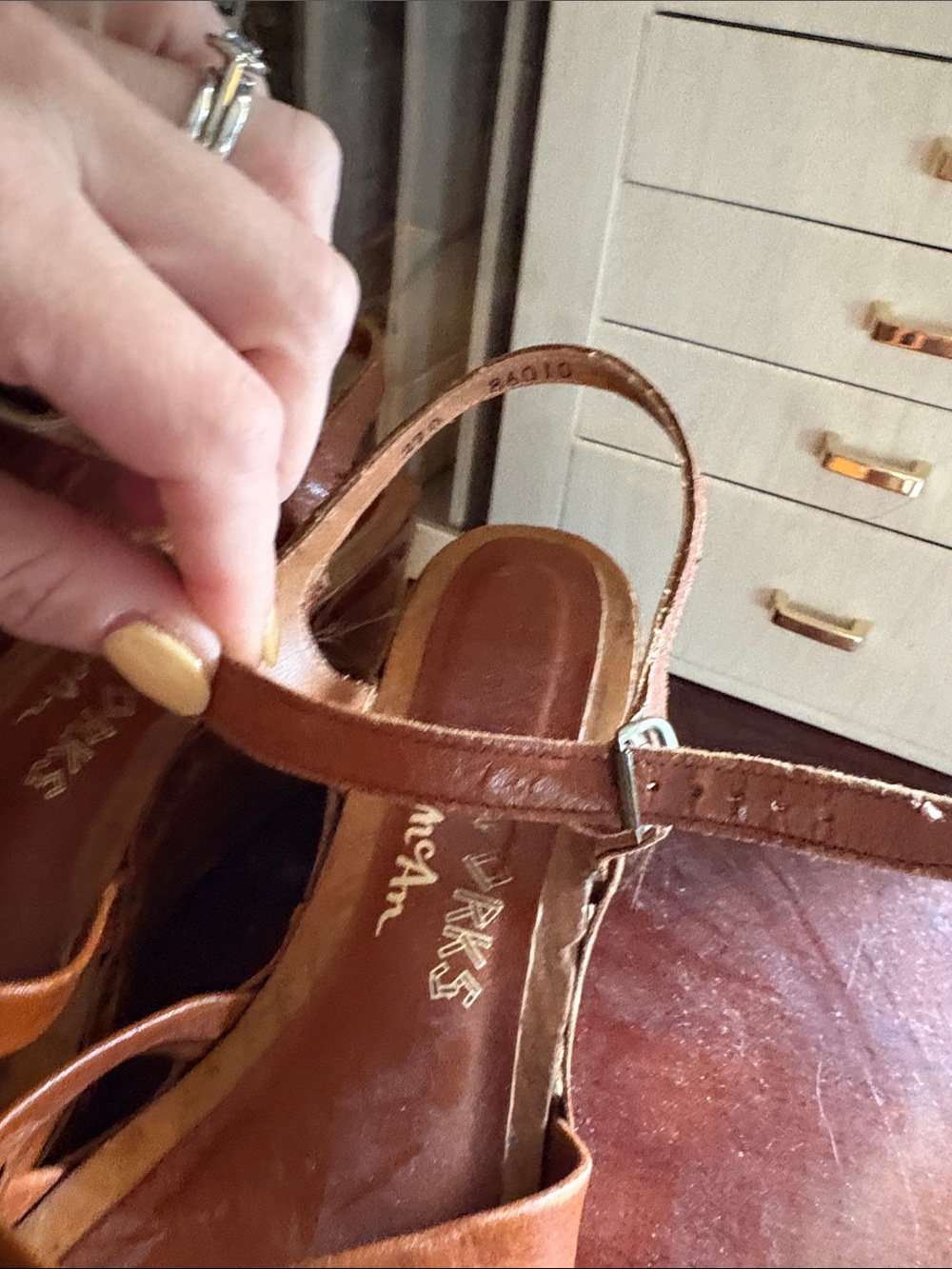 1970s Woodworks by Thom McaAn Thom McAn Brown Leather Wood-Effect Wedge Sandals - Picture 13 of 16
